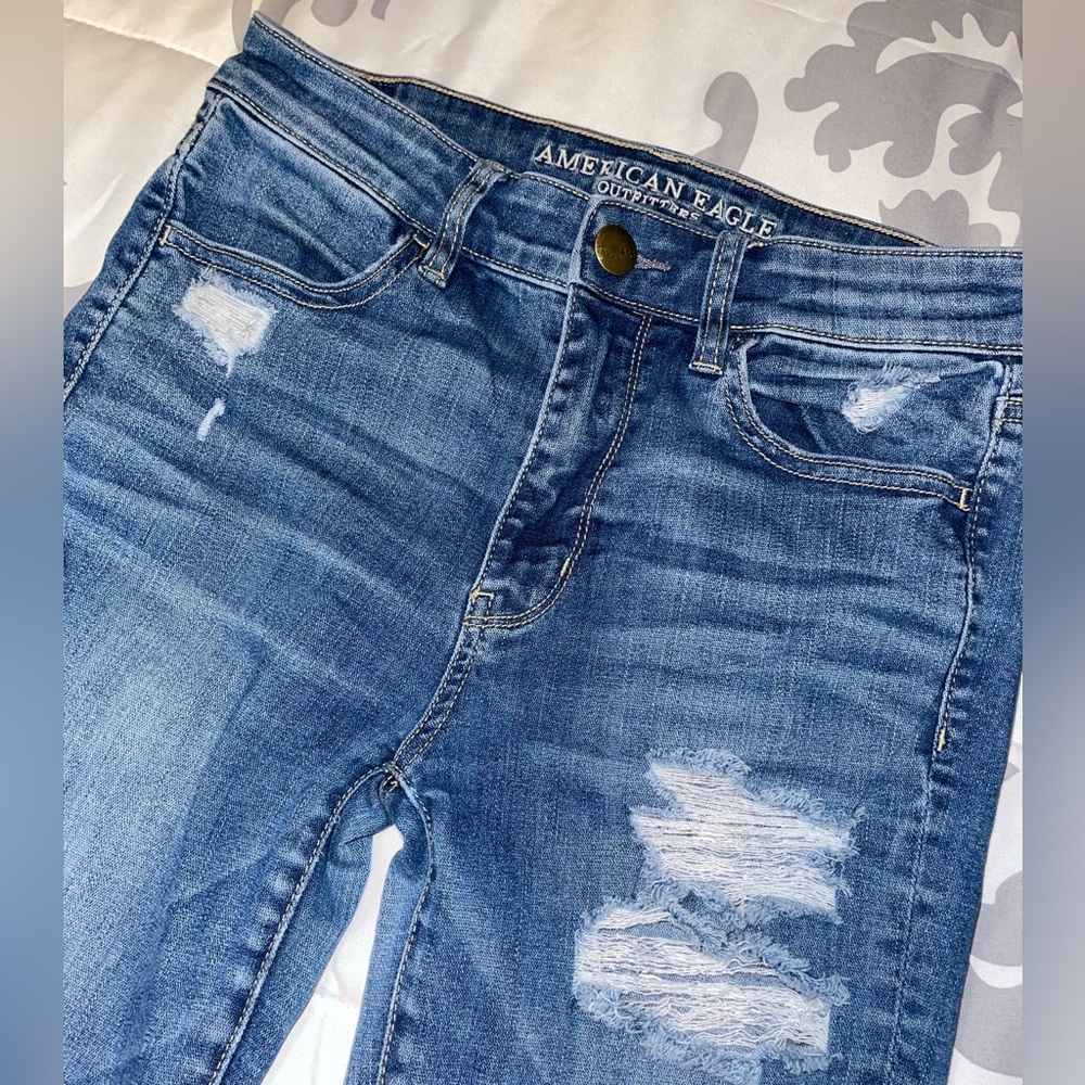 Women’s/Misses American Eagle Outfitters jeans/Hi-rise jegging. Size 6 Regular